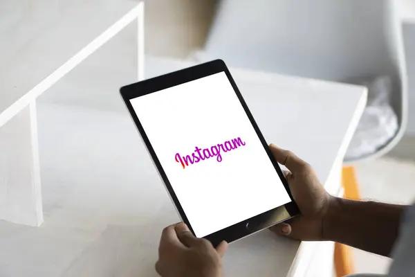 How to View Private Instagram Photos Like a Pro
